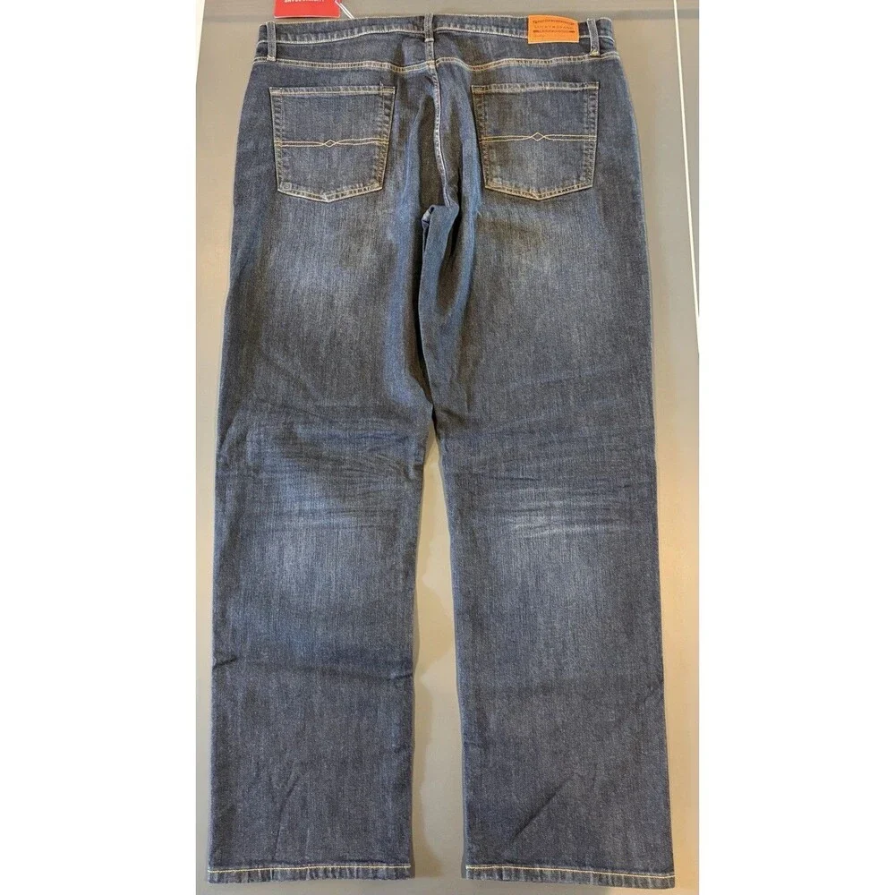 Lucky Brand Mens Straight Fit Dark Wash Blue Denim Jeans 5-Pocket Logo